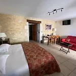 Hotell Logis Des Ducs
