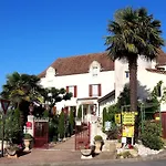 Hotell Logis Des Ducs 3*