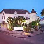 Logis Des Ducs Hotell