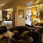 Logis Des Ducs Hotell