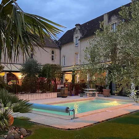 Logis Des Ducs 3* Duras