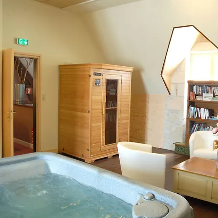Logis Des Ducs 3*
