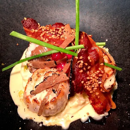 Logis Des Ducs Hotel