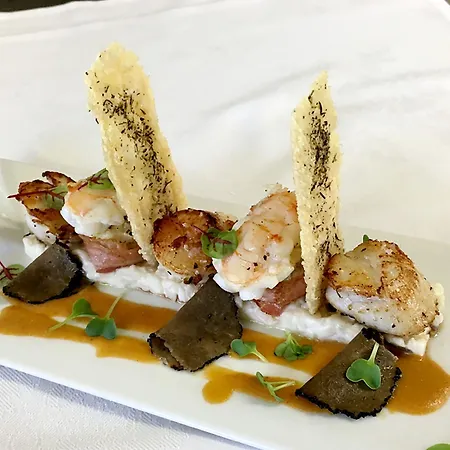 Hotel Logis Des Ducs Duras