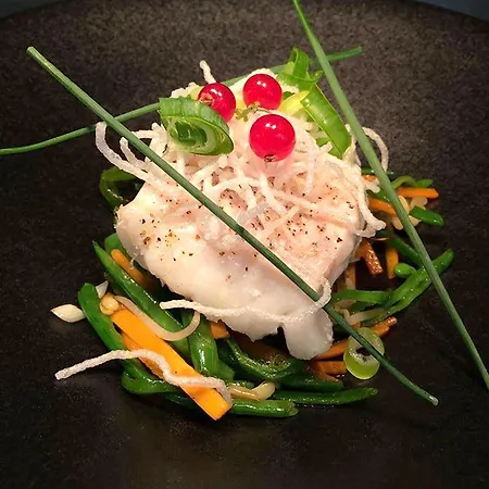 Logis Des Ducs Hotel Duras