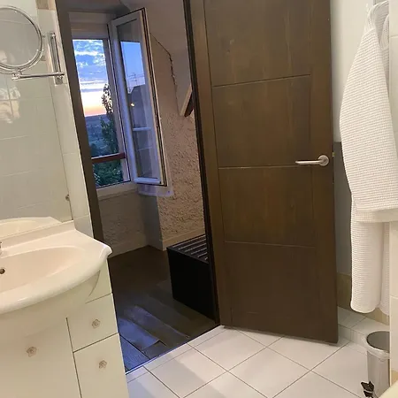 Hotel Logis Des Ducs 3*