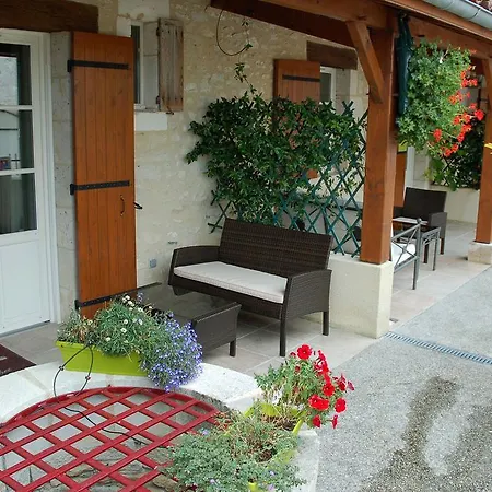 Hotel Logis Des Ducs 3*