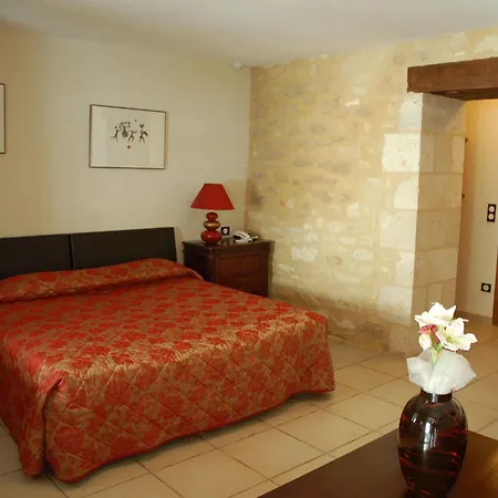 Hotel Logis Des Ducs Duras