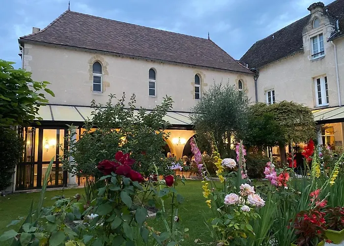 Отель Logis Des Ducs